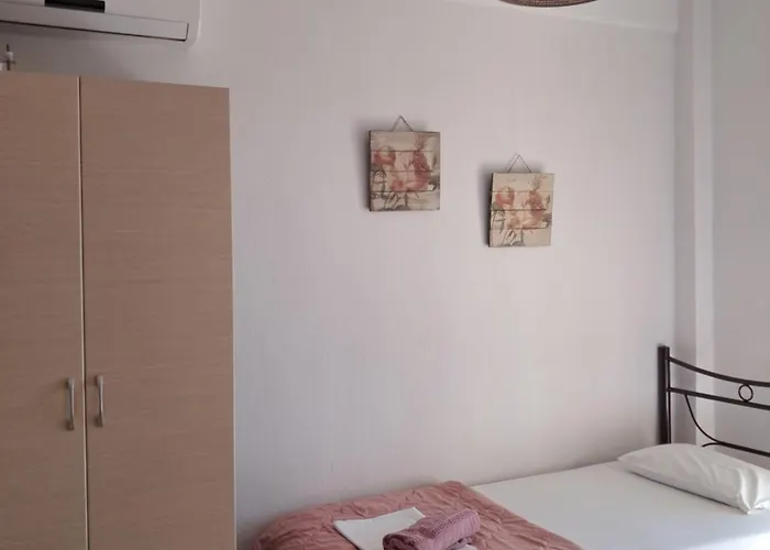 Marili Apartment *
