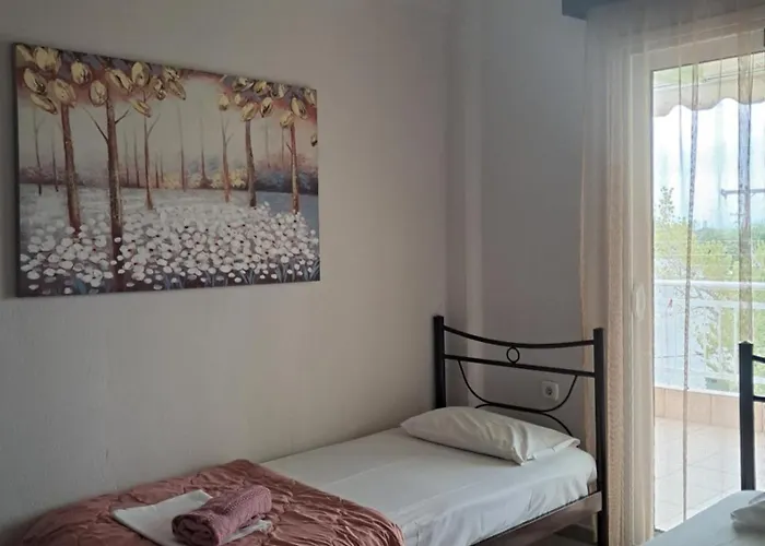 Marili Apartment *